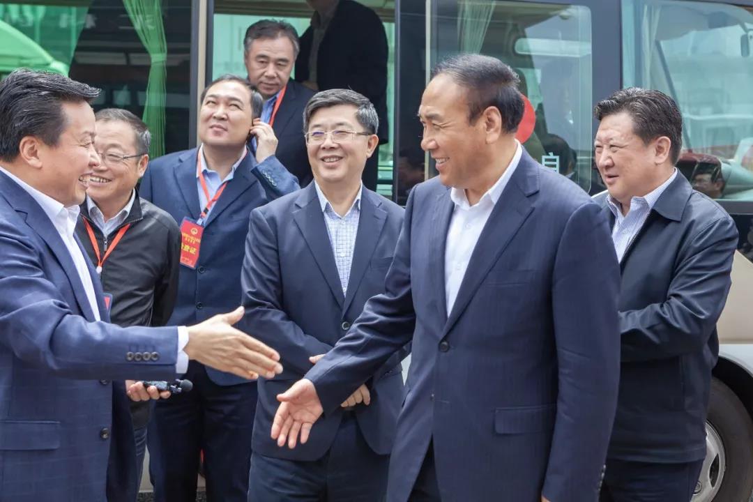 大连市人大主任肖盛峰与常务副市长卢林等领导一行至创谷汇科创产业
